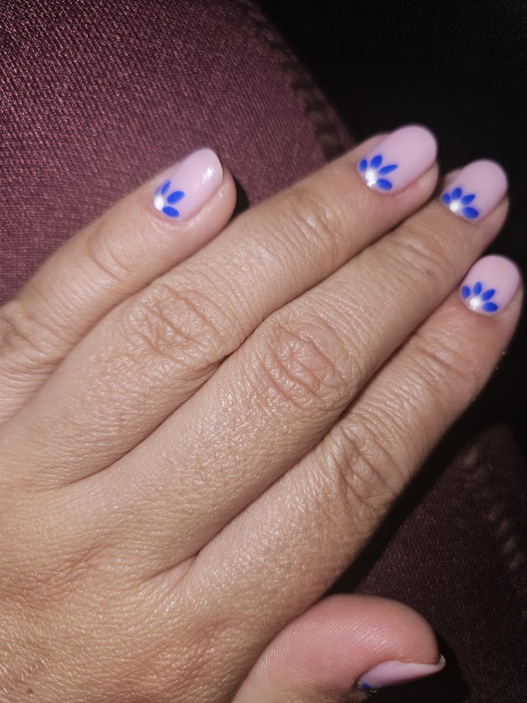 Mylittleworld — Manicura