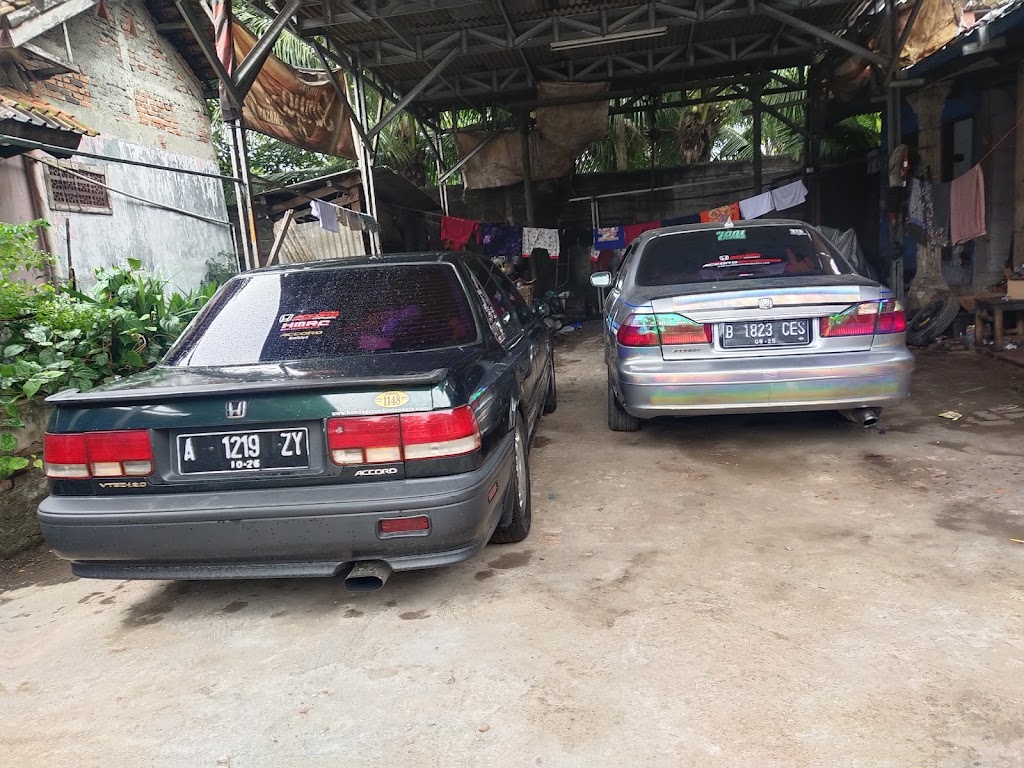 Workshop Om Black