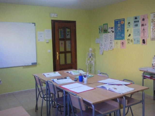 Centro de Estudios Villamuriel — Del propietario