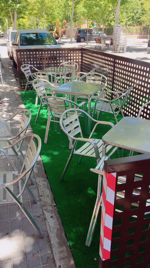 PIZZERIA - KEBAB 27 DE JULIO — Ambiente