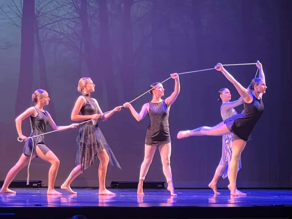  Allonge Dance Academy