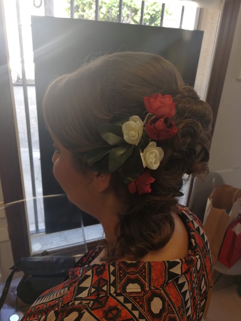 Peluqueria y Estetica Tendencias — Peinado
