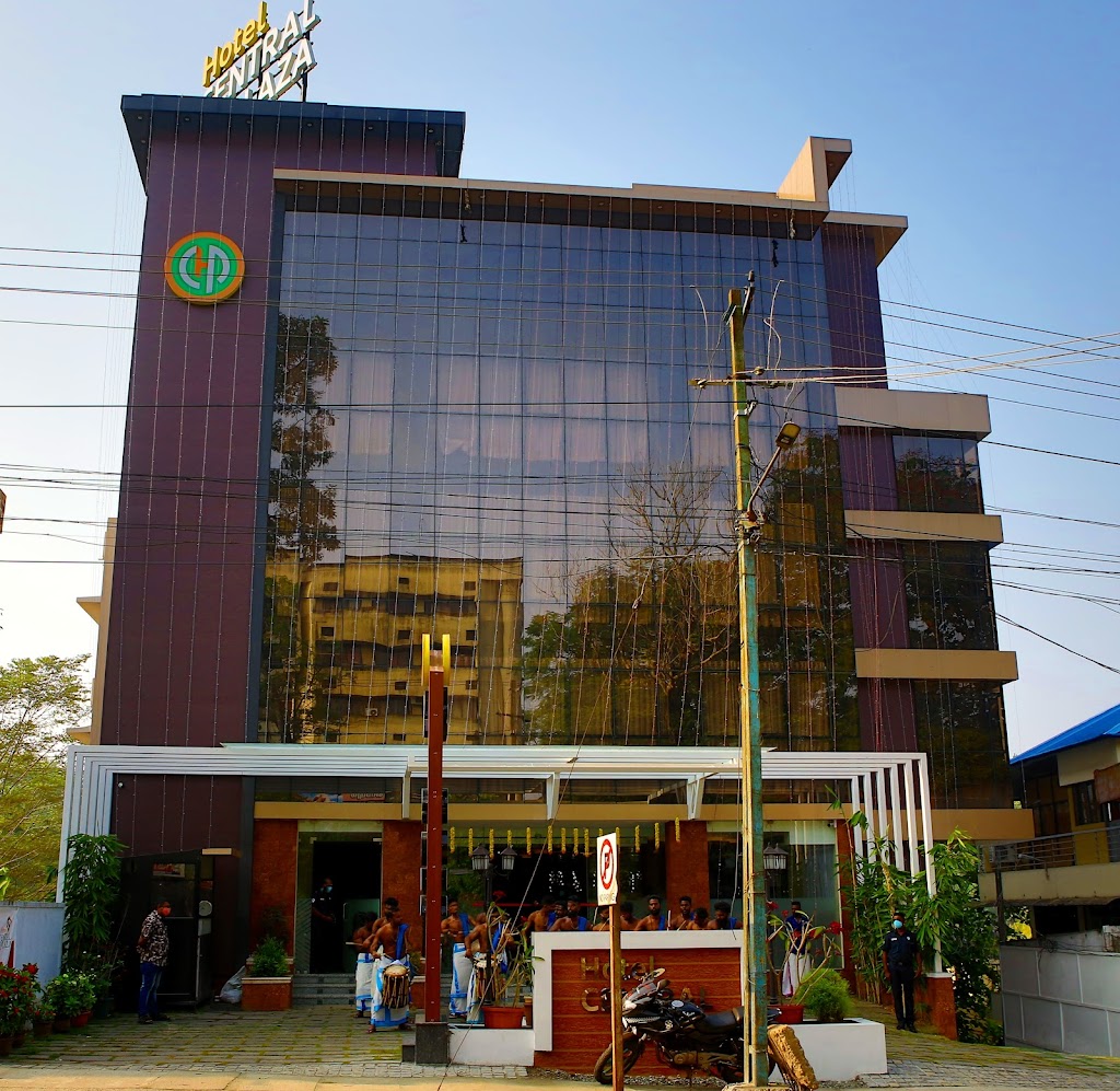 Central Plaza Hotel