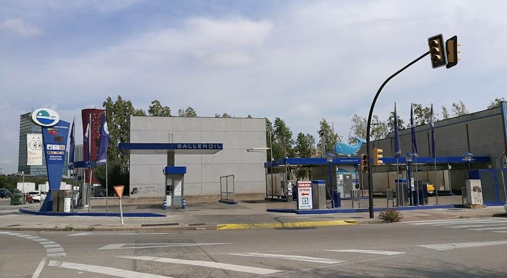 Ballenoil L'Hospitalet de Llobregat — Estacion de servicio