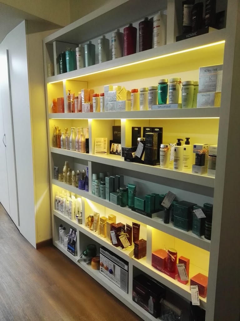 Peluqueria Raffel Pages — Interior