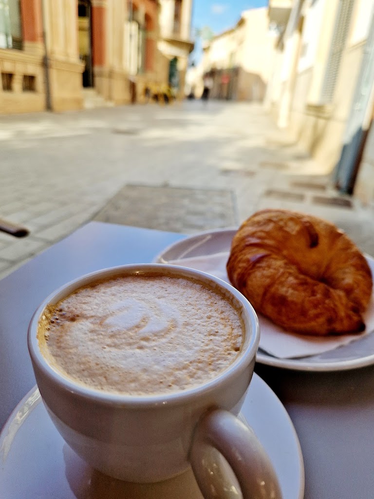 Cafe Arabic — Cruasan