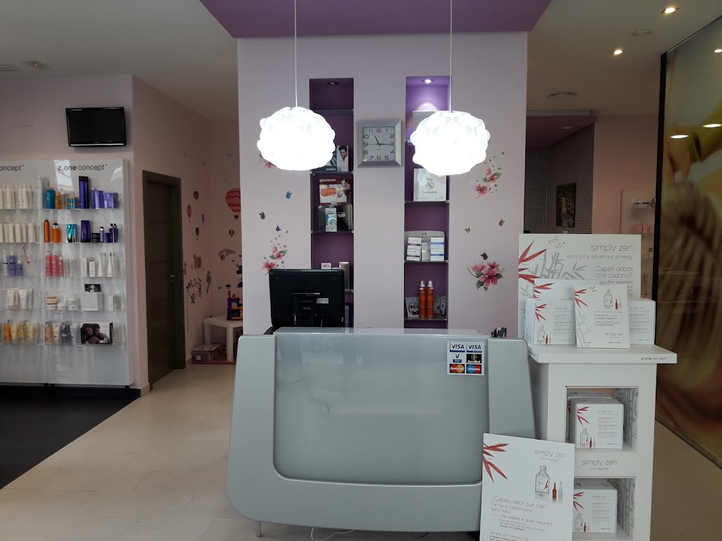 Peluqueria y Estetica Maria Jesus — Interior