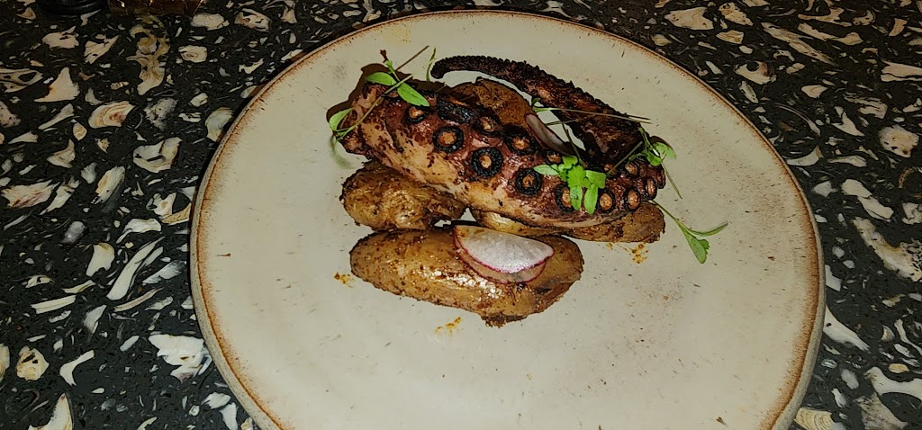 Octopus as food