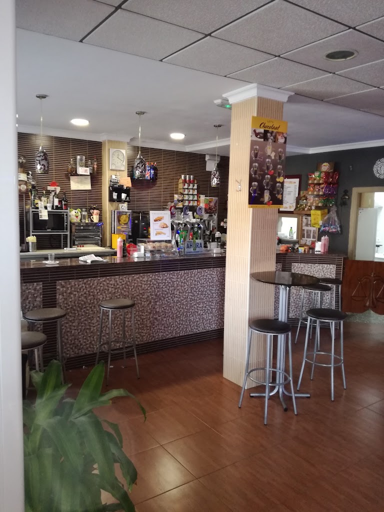 Cafeteria-heladeria Libra — Ambiente