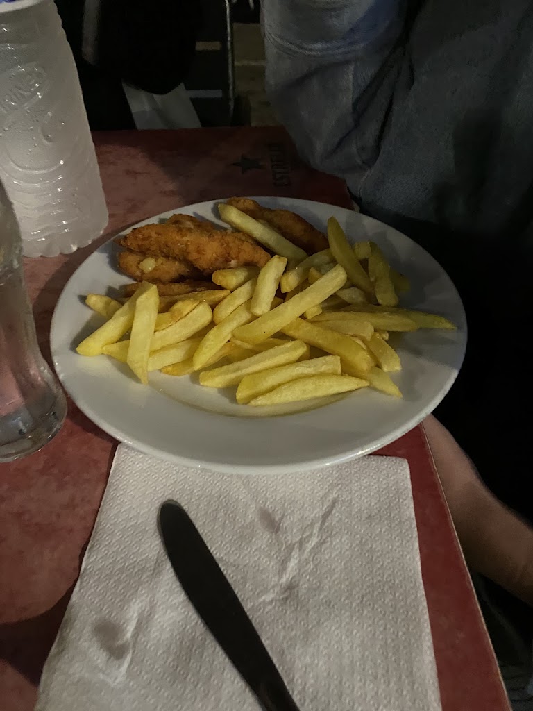 Bar volcanet - star pizza — Papas fritas