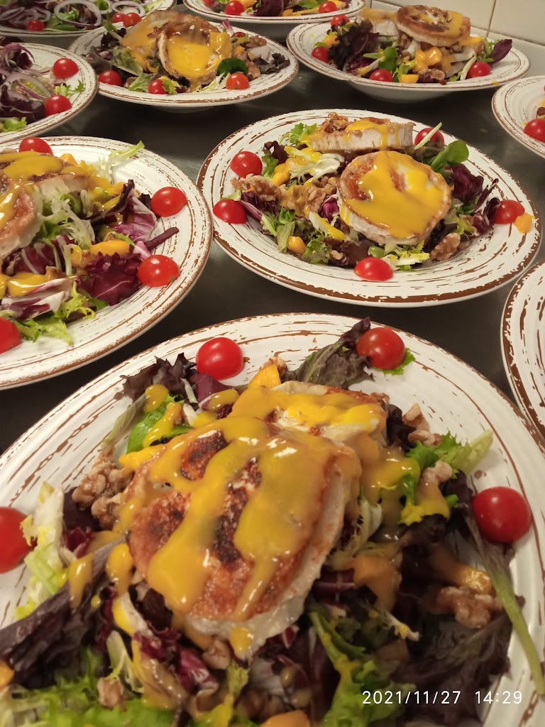 Carpe Diem Restaurant — Comida y bebida
