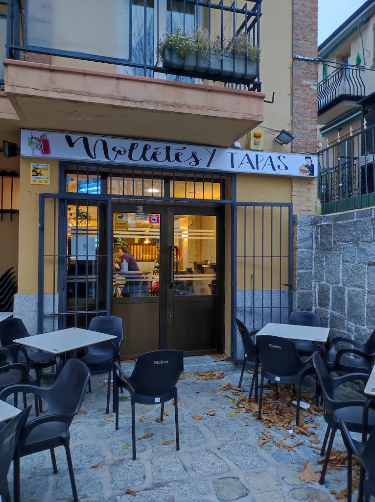Molletes y tapas — Ambiente