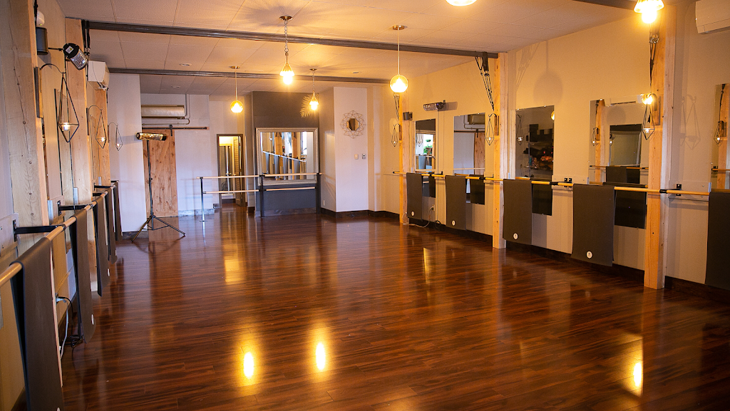  Triumph Barre, Yoga and Pilates