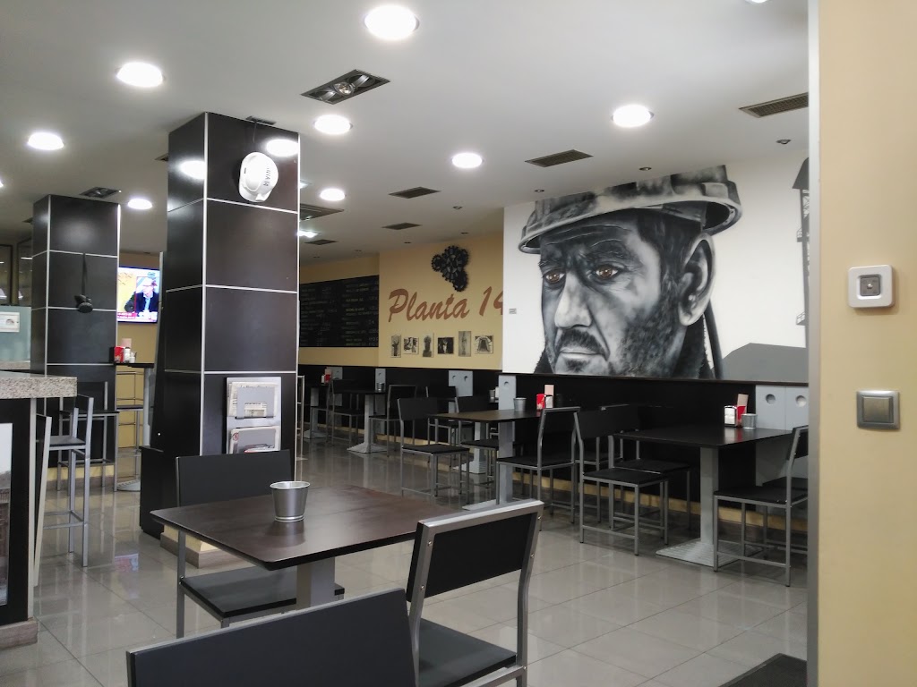 Vinoteca Planta 14 — Ambiente