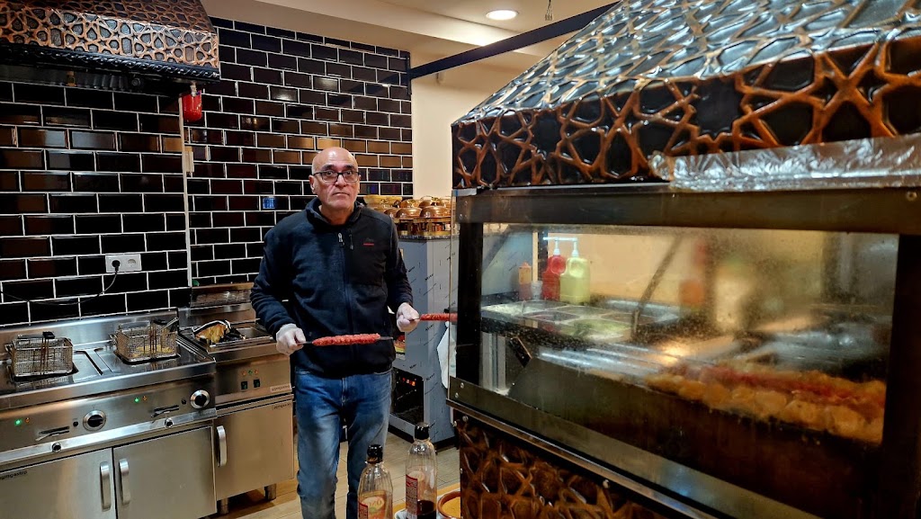 Ararat Salou — Ambiente