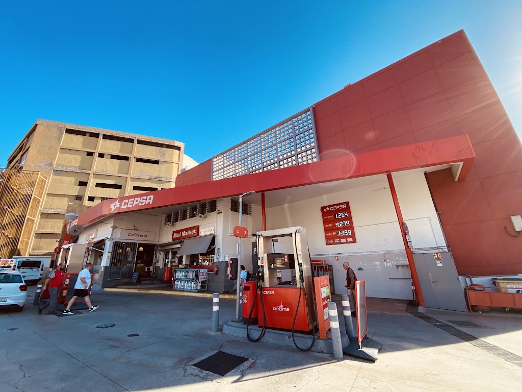 Estacion de servicio Cepsa — Estacion de servicio