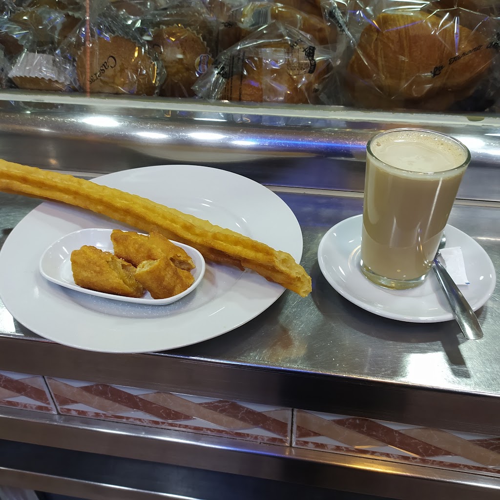 Churreria - Cafeteria Jh - I — Cafe