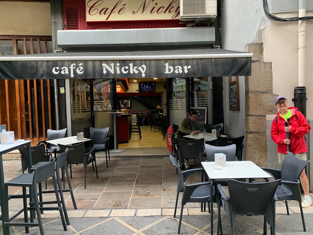 Cafe bar Nicky — Ambiente