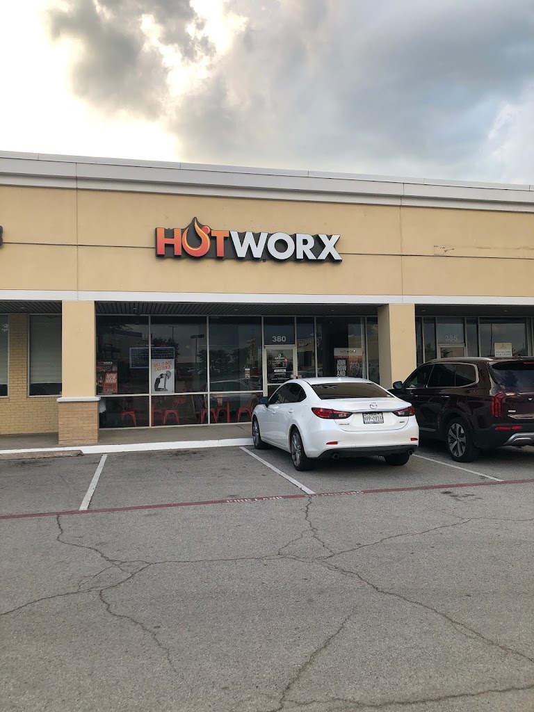  HOTWORX - Arlington, TX - South