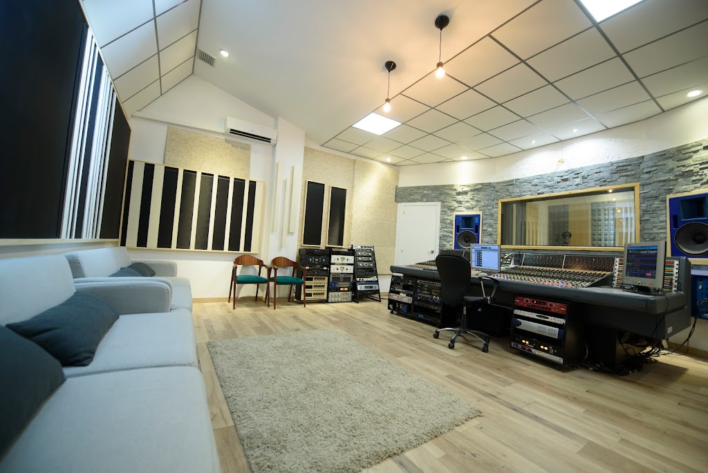 Estudios K