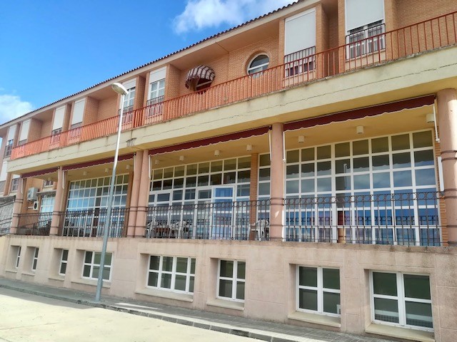 Centro Residencial Santa Eulalia. Asociacion Edad Dorada Mensajeros De La Paz CLM-Galicia