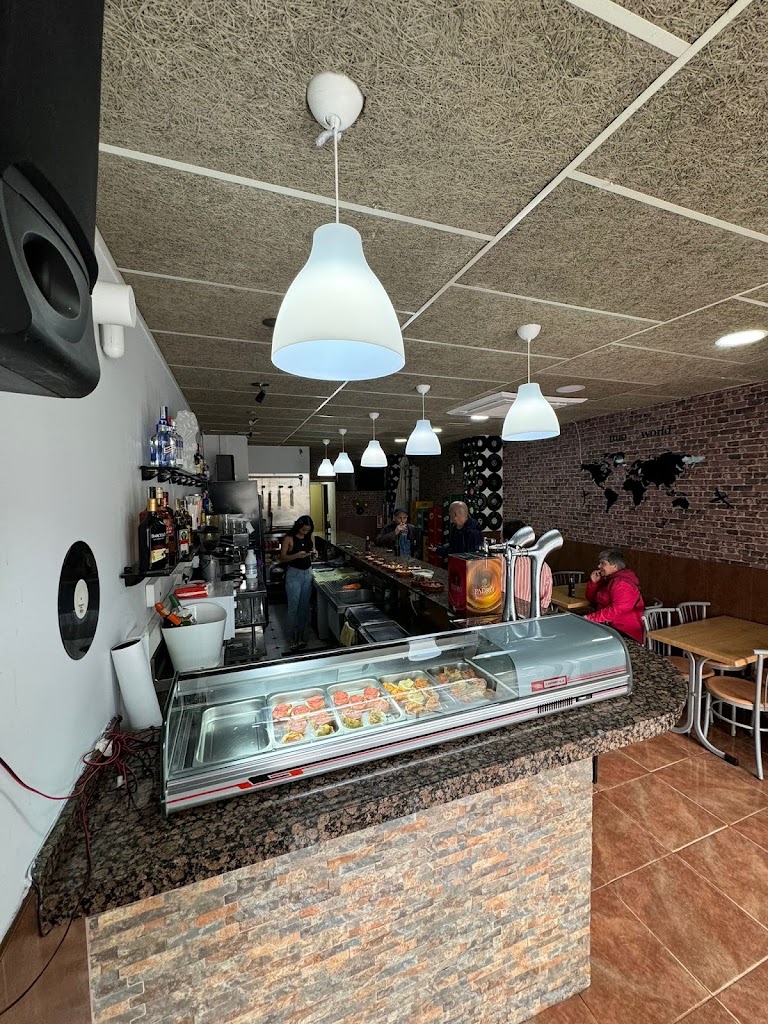 Bar Torres II — Ambiente