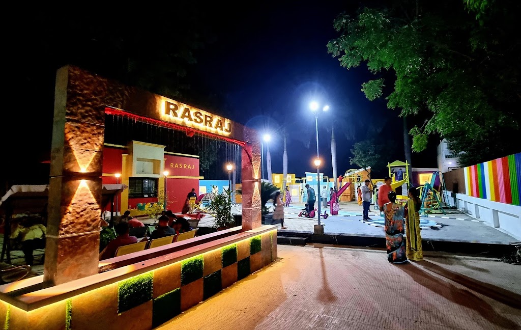 Hotel Rasraj Dhule