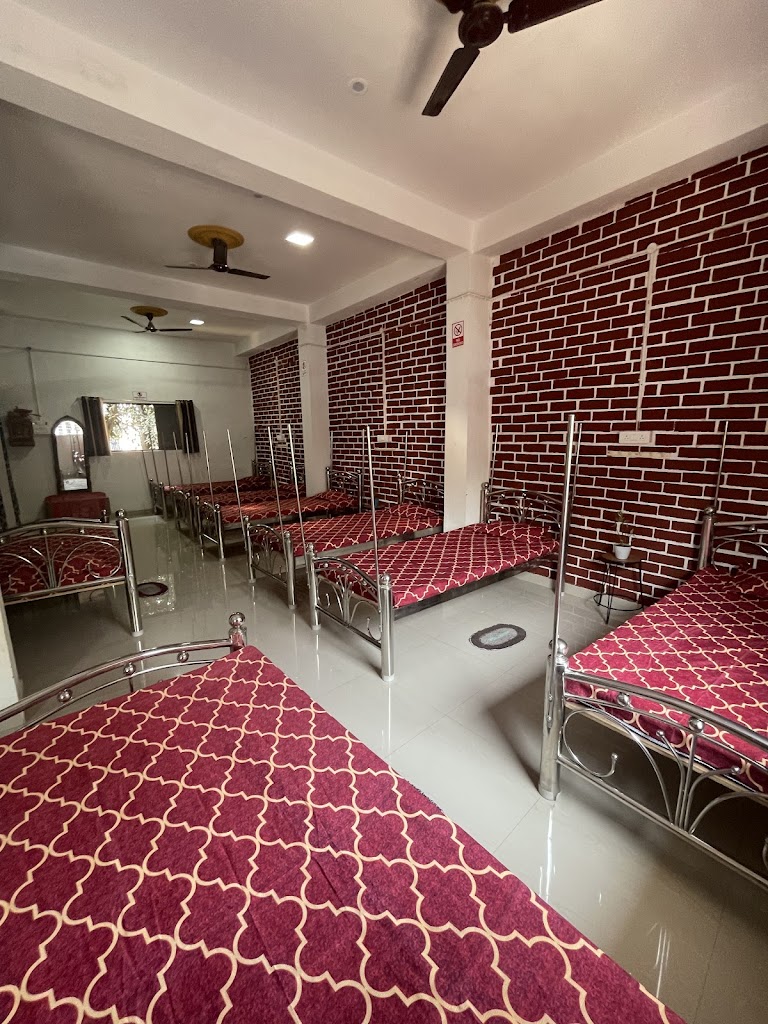 Maa Janki Dormitory