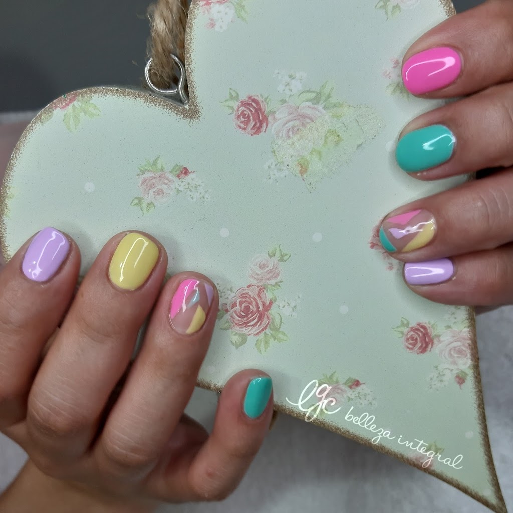 Lgc belleza integral — Manicura