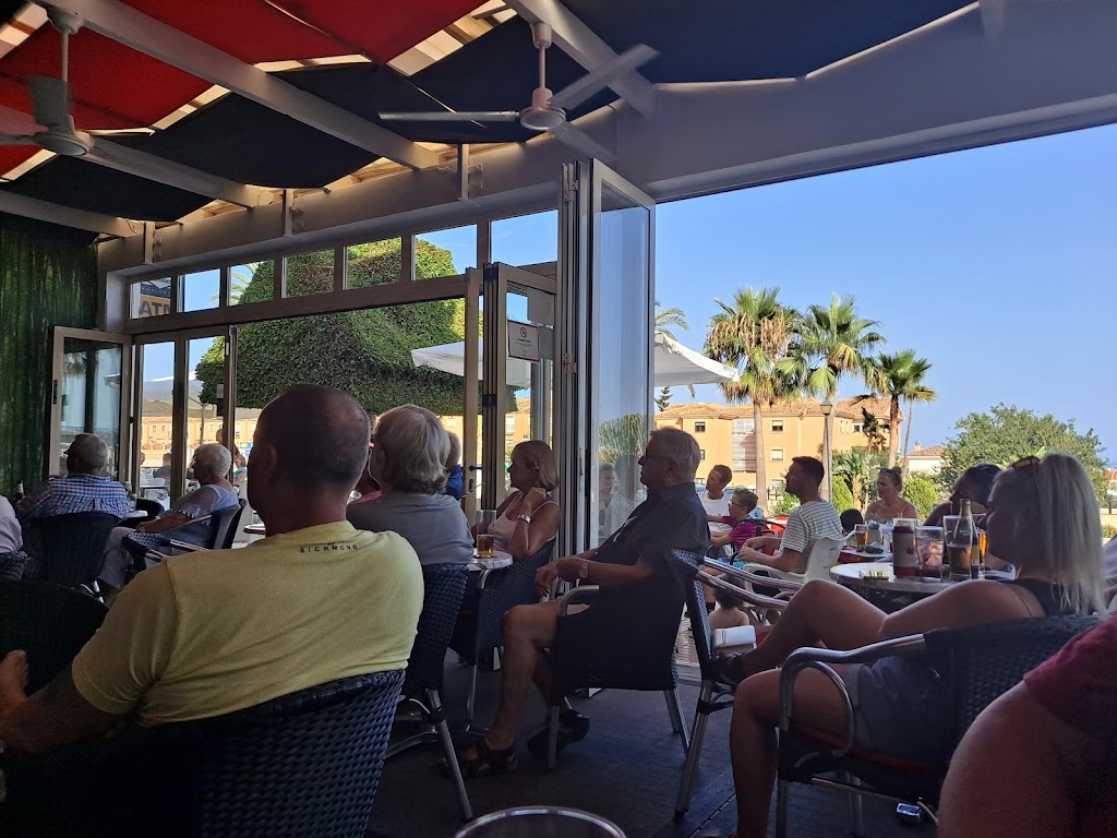 Bar Tuta — Ambiente
