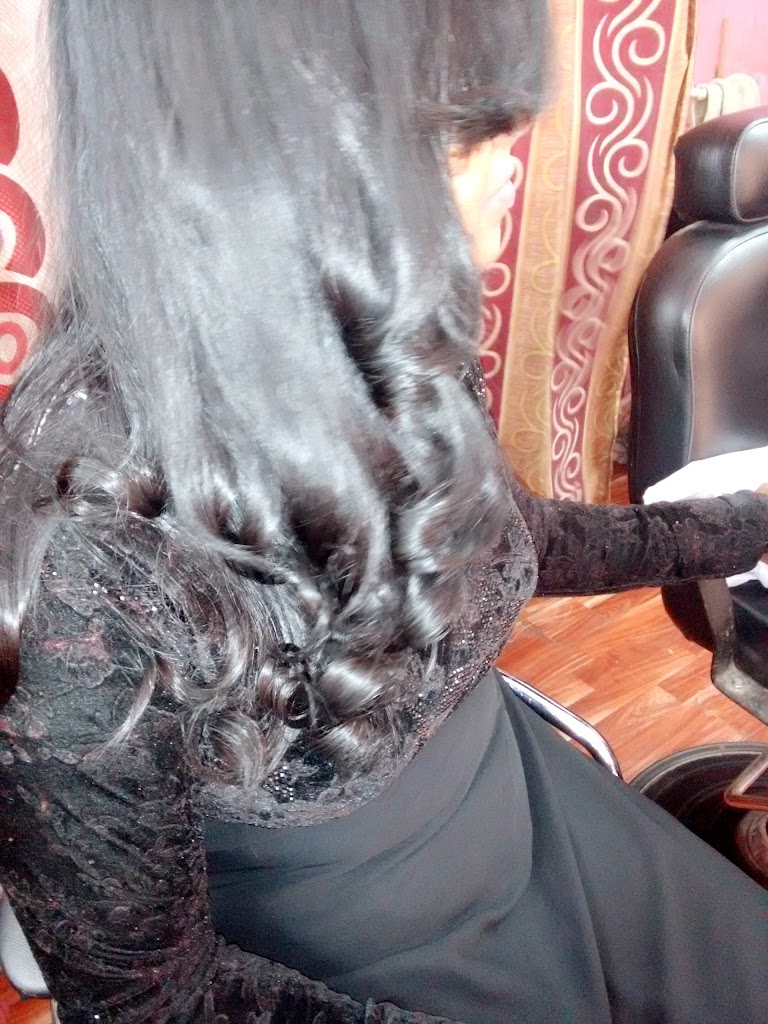 Angel Beauty Parlour