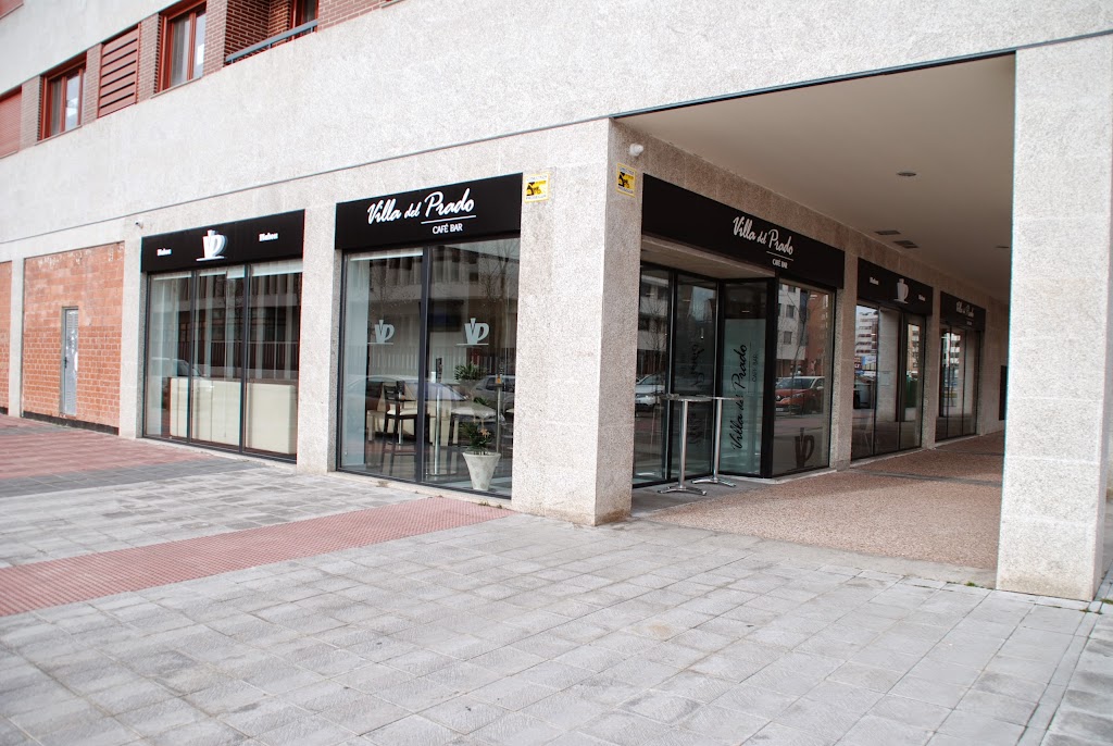 Villa del Prado Cafe Bar