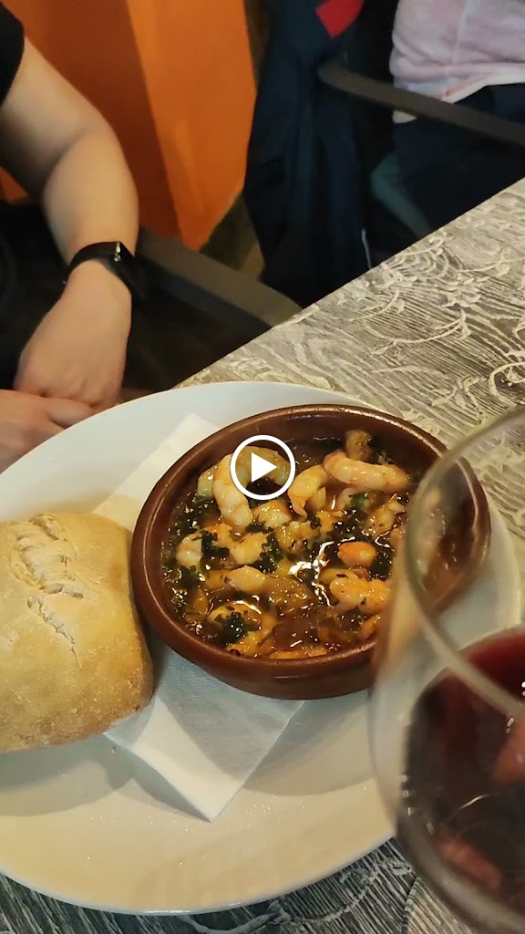 Orange Cafe - Comida Checa en Tenerife - Cerveceria Checa — Videos