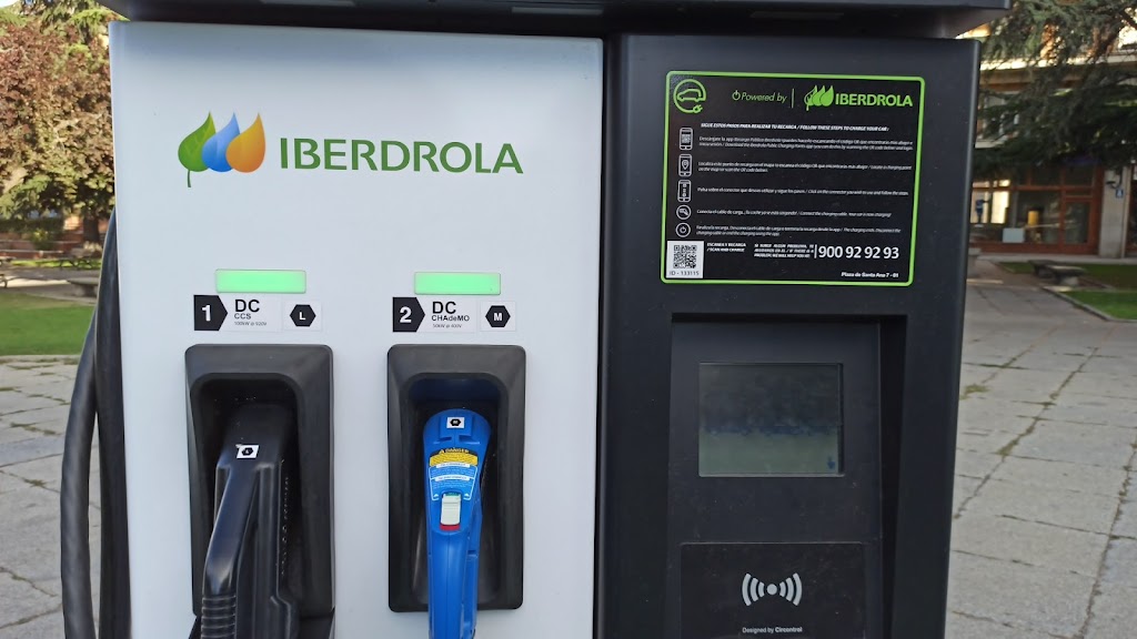 Punto de carga Iberdrola | bp pulse