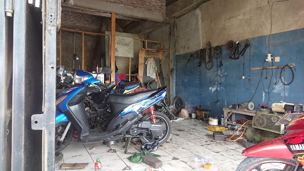 Bengkel ARZO