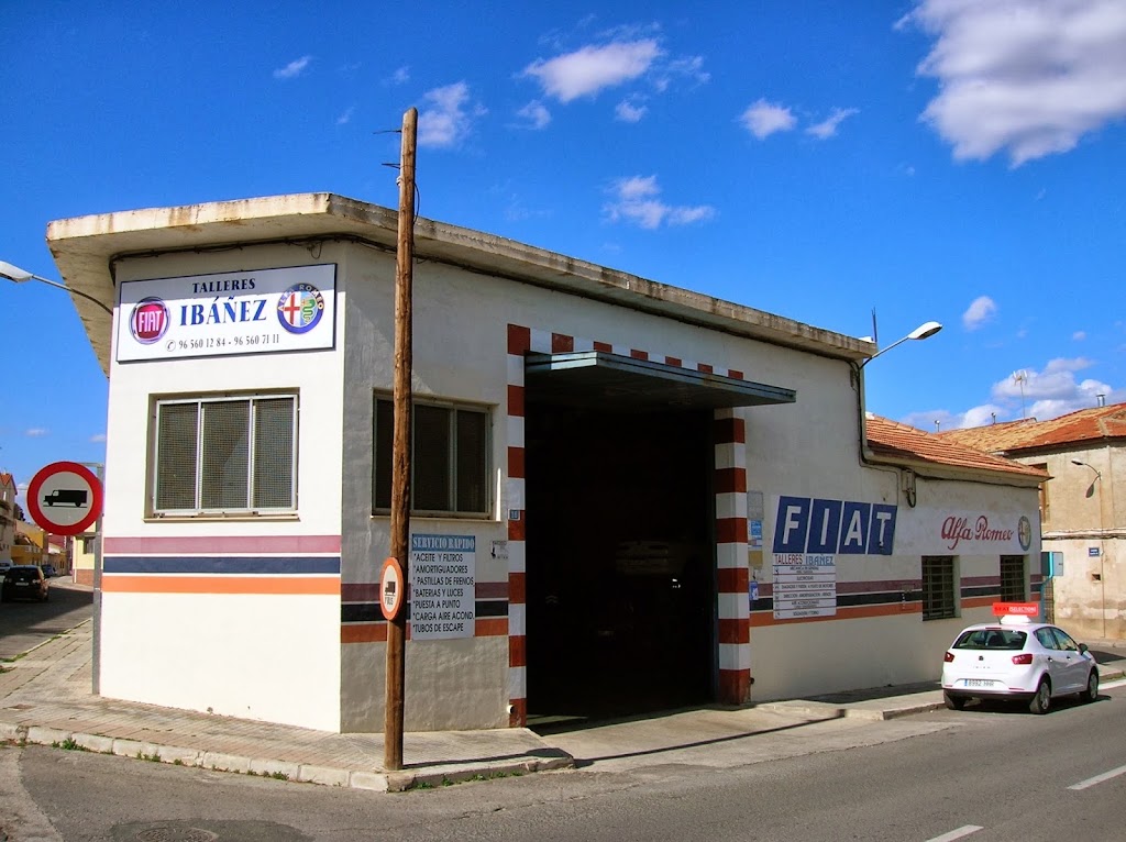 Talleres Ibanez — Exterior