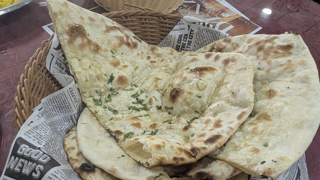 Taj Mahal Chiclana — Comida y bebida