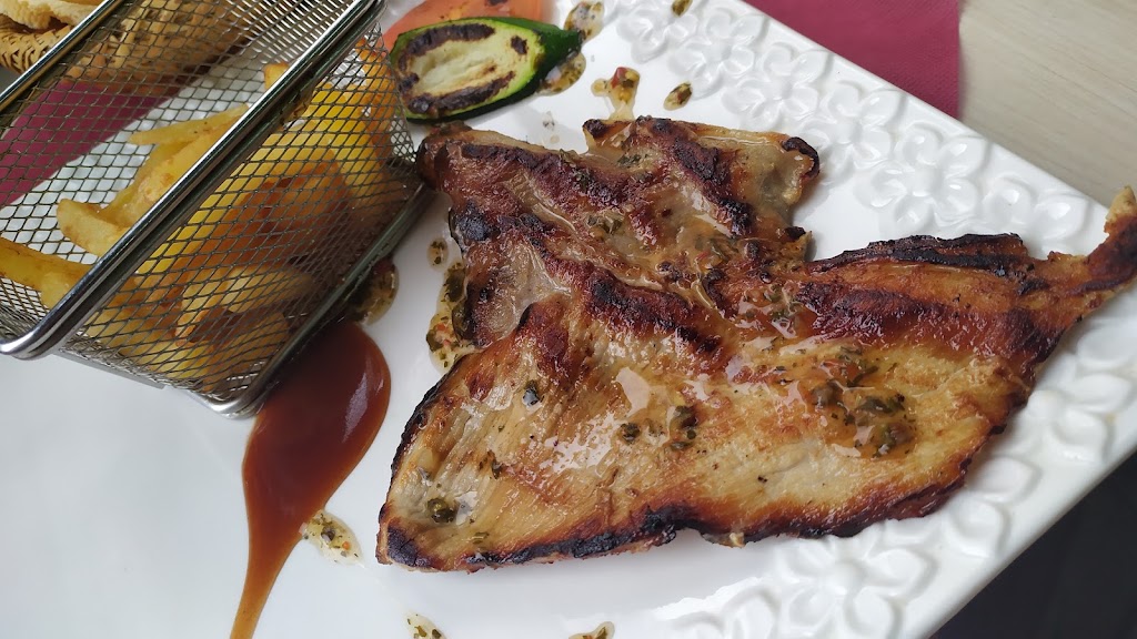 El Cavallers — Comida y bebida