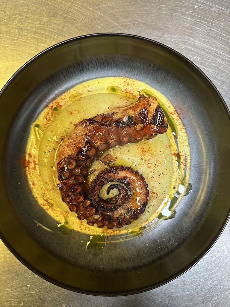 Marabrasa — Comida y bebida