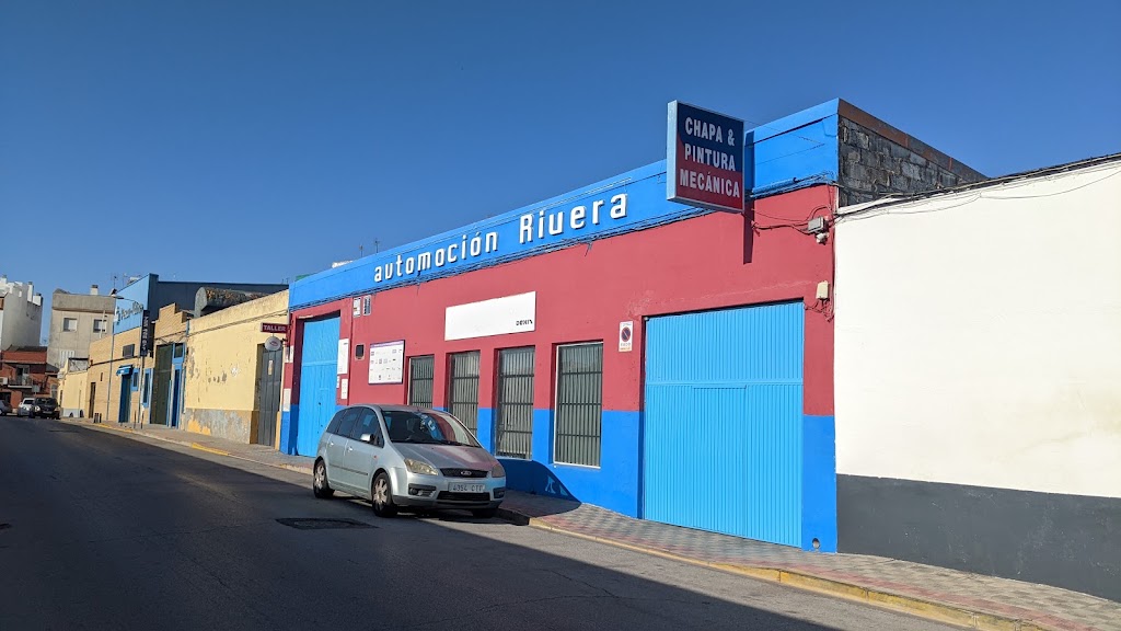 Automocion Rivera — Exterior