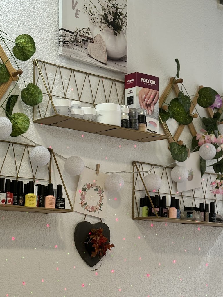 The Nails Garden (Salon de belleza)