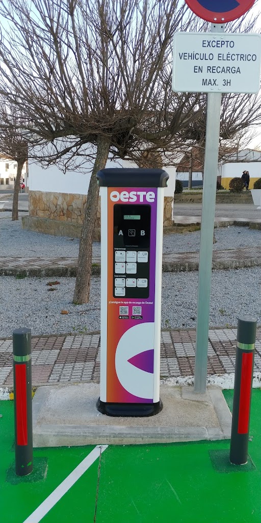 Punto de carga Oeste