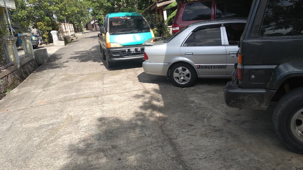 Bengkel Mobil Arif Auto Service