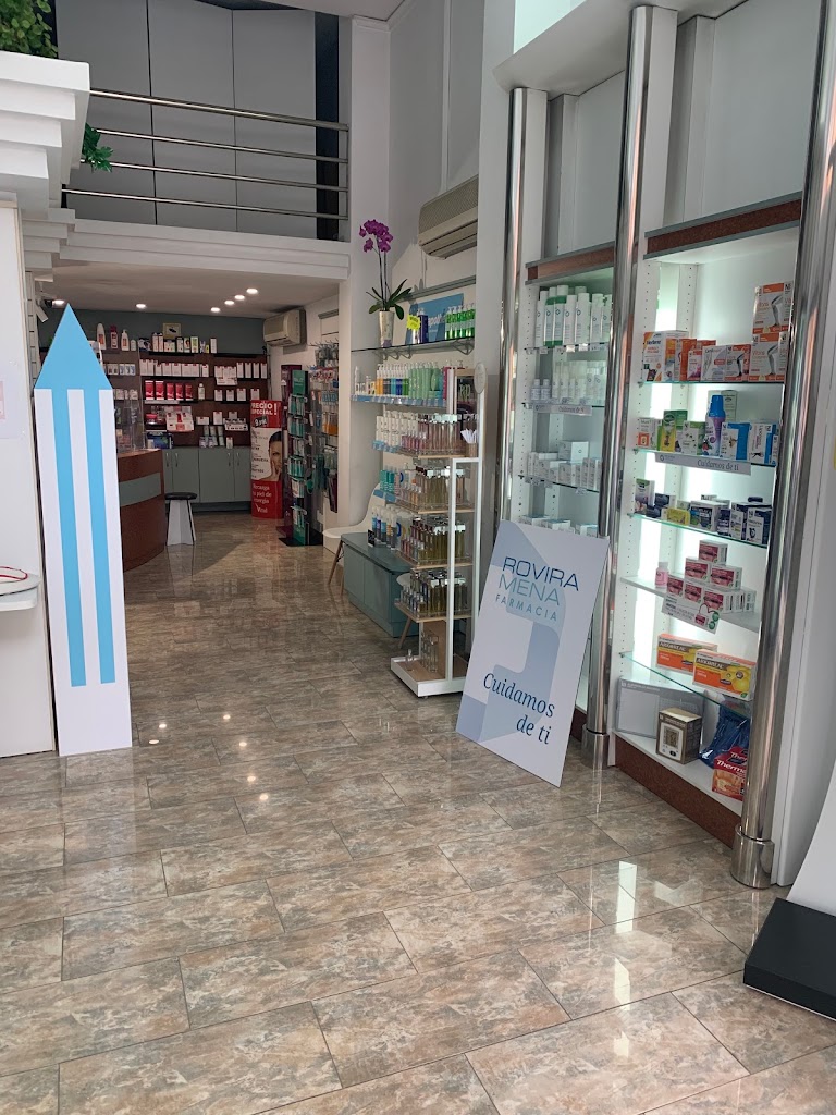 Farmacia Rovira Mena — Del propietario