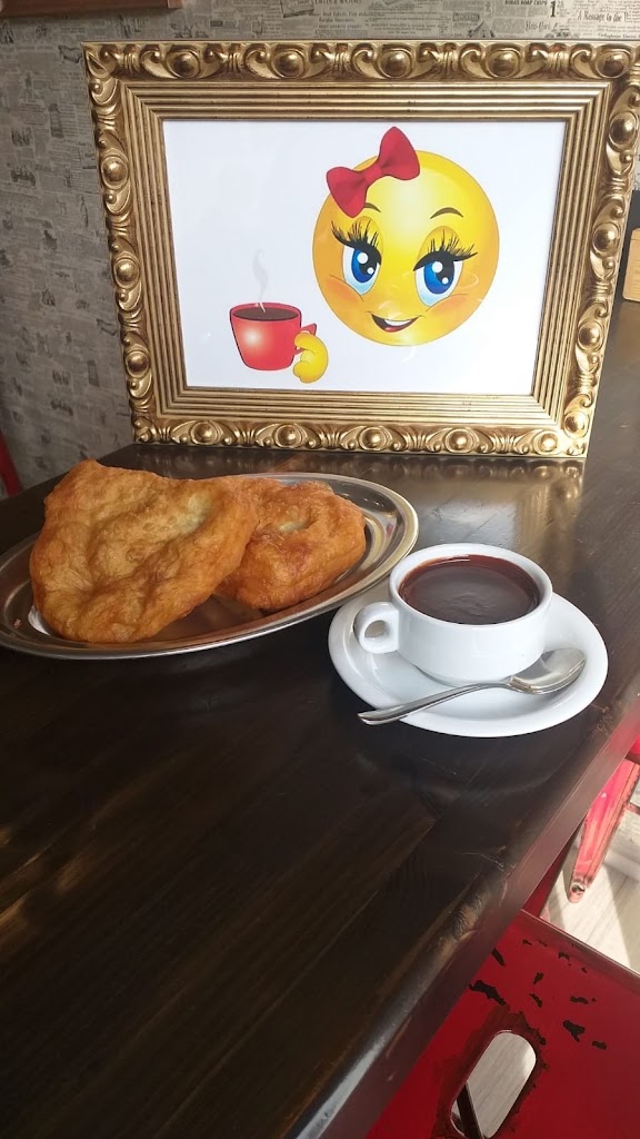 CHOCOLATE Y MENTA — Cafe