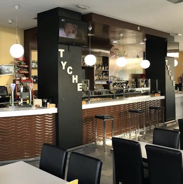 Cafeteria y Restaurante Italiano Tyche