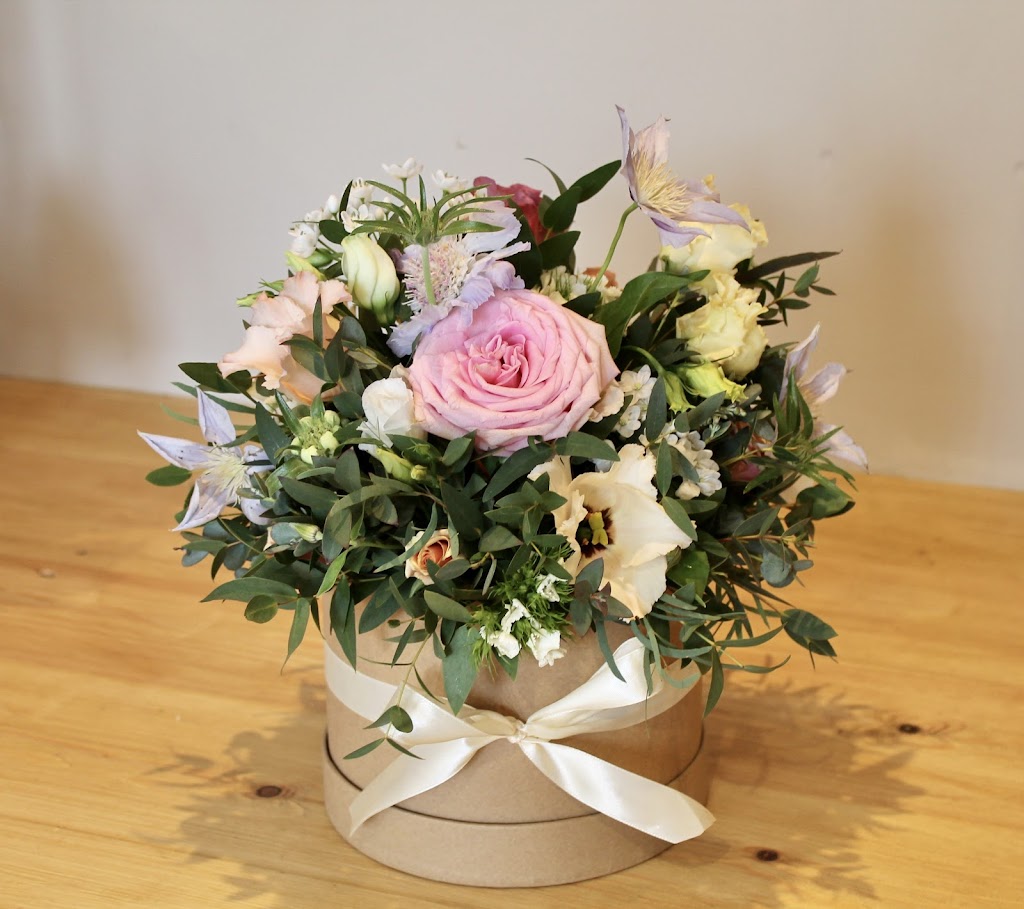 Ivy Blossom Florals