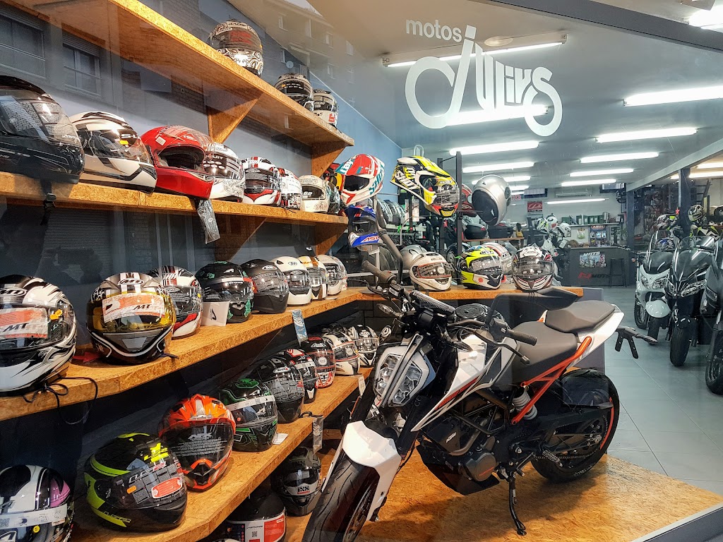 Motos Julius