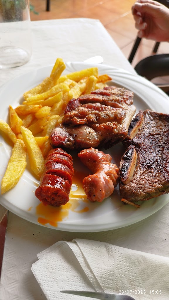 Restaurante Vatur — Comida y bebida