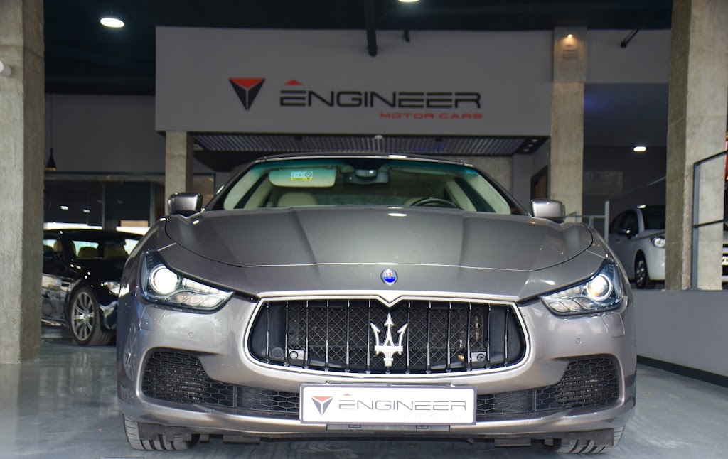Engineer Motor Cars S.L. — Interior